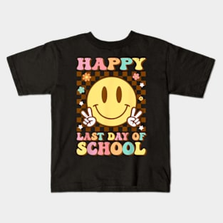 Happy Last Day Of School Smile Face Graduation Groovy Kids T-Shirt